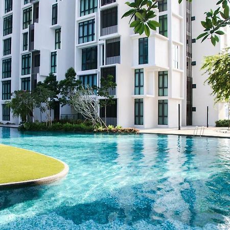 H2O Residences By Victoria Home Петалінг-Джая Екстер'єр фото